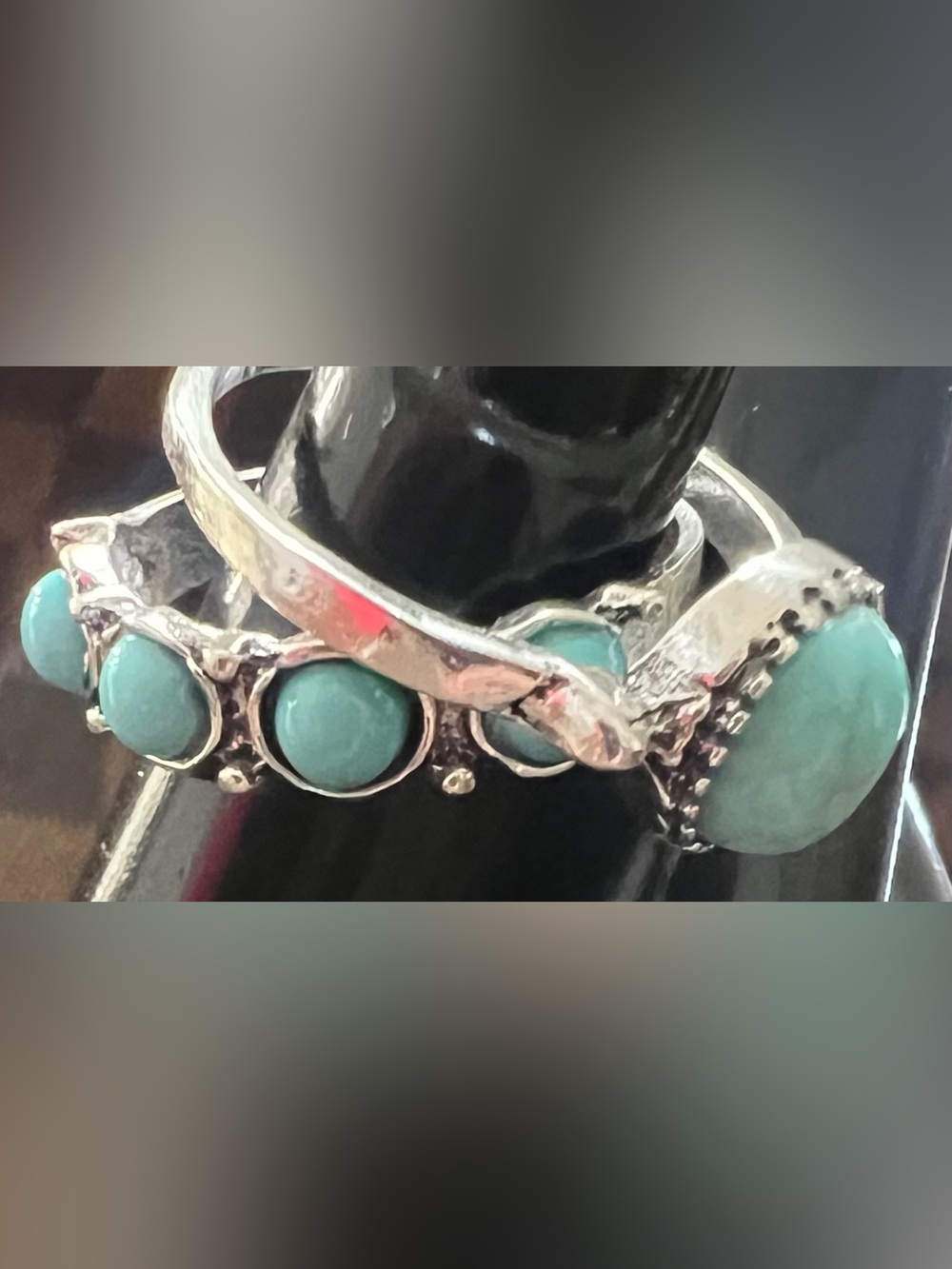 2 Silver Tone Metal Blue Oval Cabochon Bezel Stackable Ring Set Size 7 and 7.5